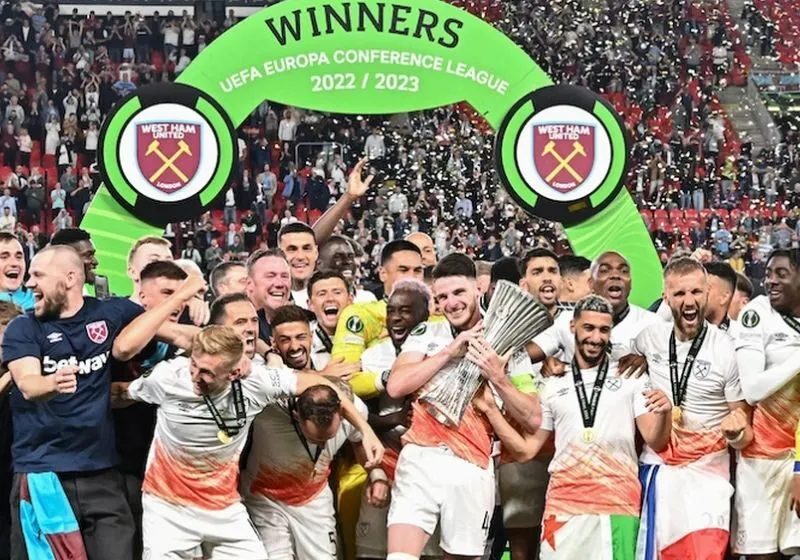 cầu thủ Alphonse Areola