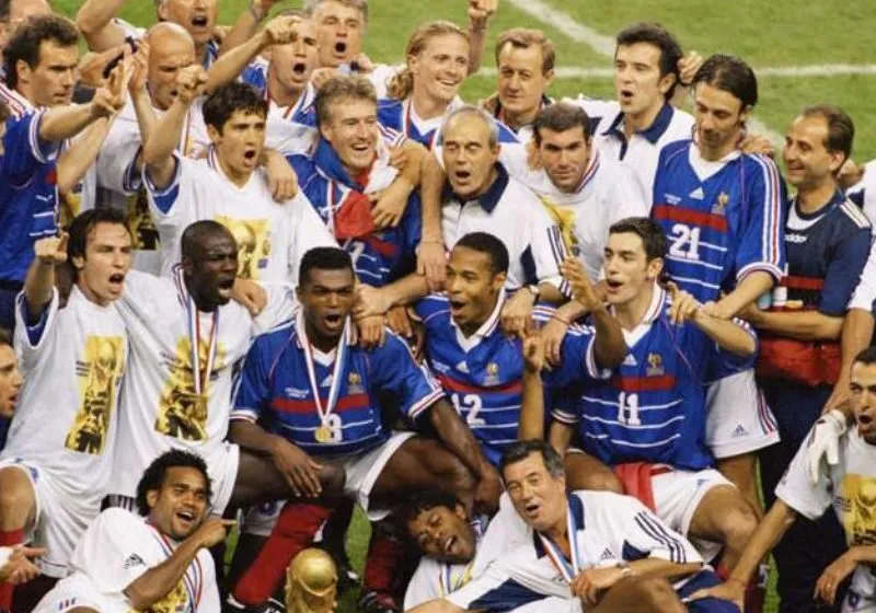 cầu thủ Bixente Lizarazu