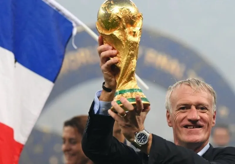 Huấn luyện viên Didier Deschamps
