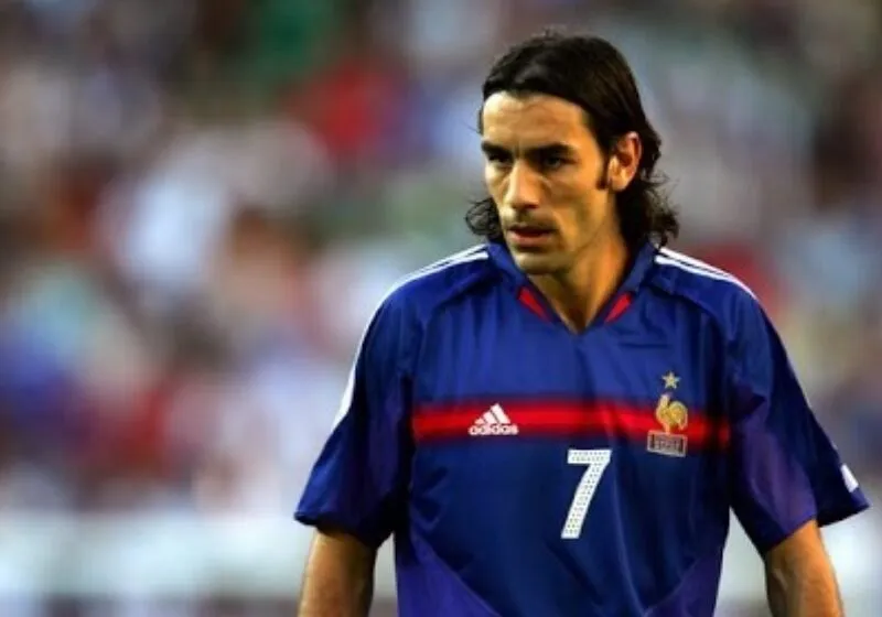 cầu thủ Robert Pirès