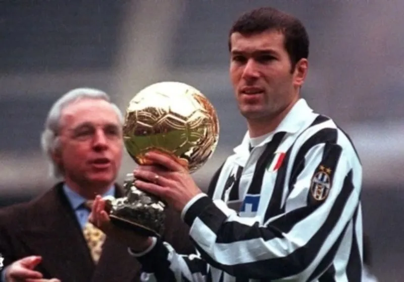 Cầu thủ Pháp từng giành Quả Bóng Vàng