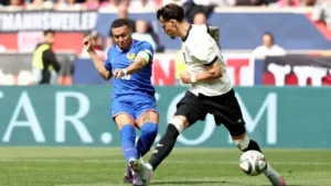 Mbappe vượt qua kỷ lục của Henry