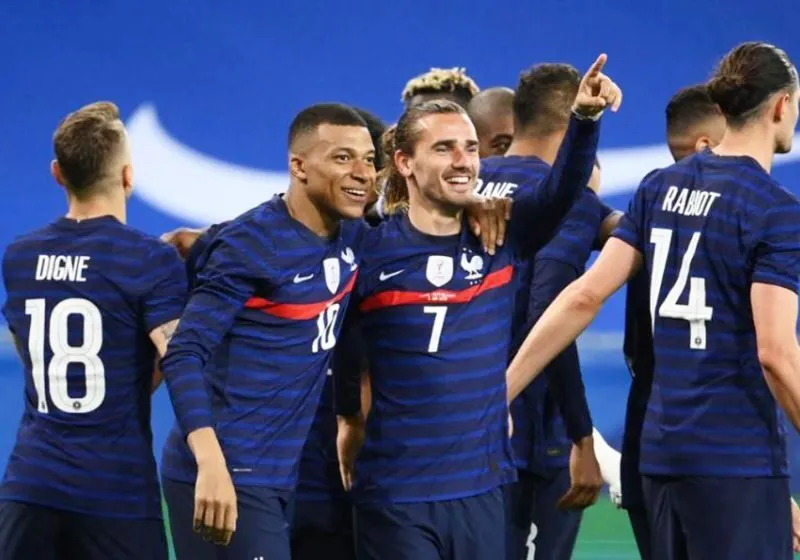 Pháp vs Iceland