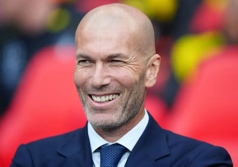 Zidane sẵn sàng dẫn dắt tuyển Pháp